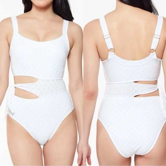 Jessica Simpson White Eyelet Tie Wasit One Piece Swimsuit - Picture 1 of 6
